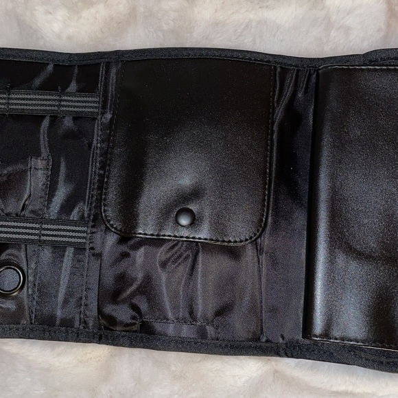 Calvin Klein Eyewear Bag Calvin Klein Eyewear Travel Storage Bag CK Eyewear 🆕 - Picture 9 of 14